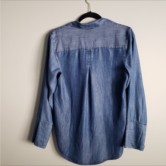 Foxcroft Nordstrom long sleeve button down boyfriend "denim" top Size 4 - Picture 7 of 13